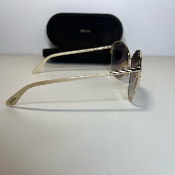 Tom Ford Penelope White Frame Sunglasses w/ smoky lense. - Picture 3 of 11